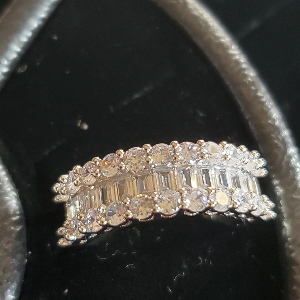 Two Beautiful Cocktail Rings size 8 - Picture 12 of 12